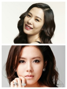 Above: Kim Hyun Joo  Below: Son Ye Jin There are times when I really can't tell who's who. But Kim Hyun Joo's lips are more prominent so that's the main difference
